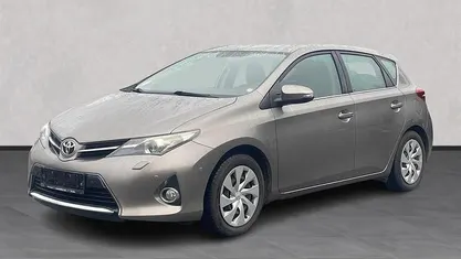 Bronze metal Brugt 2013 Toyota Auris T2 Hatchback | 80.025 kr. (God pris)