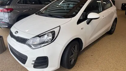 Brugt Kia Rio Active 86 HK (63 kW) 2016 Hvid Hatchback