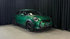 British racing green metallic Brugt 2022 Mini Cooper Hatchback | 164.900 kr. (Fair pris)