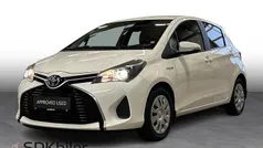 Hvid Brugt 2015 Toyota Yaris Hybrid Comfort Hatchback | 99.900 kr. (Fair pris)