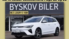 Hvid Ny 2025 MG MG5 EV Luxury Stationcar | 179.995 kr. (God pris)
