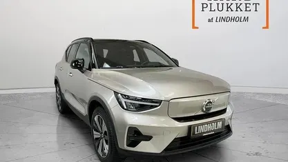 Champagnemetal Brugt 2022 Volvo XC40 Core SUV | 219.900 kr. (Super pris)