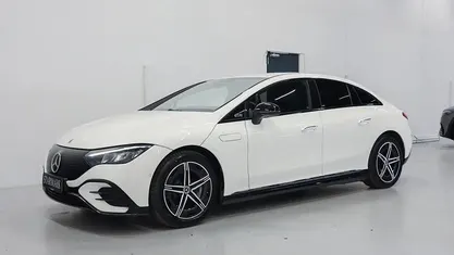 Hvid Brugt 2024 Mercedes EQE350 AMG line Sedan | 449.900 kr. (God pris)