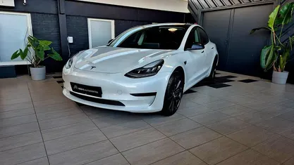 Brugt 2020 Tesla Model 3 Standard Range Sedan | 134.900 kr. (Fair pris)