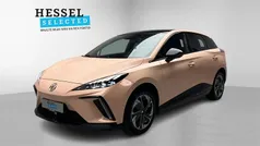 Fizzy orange Brugt 2023 MG MG4 EV Luxury Hatchback | 173.300 kr. (Fair pris)