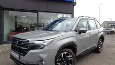 Perlemorshvid Ny 2025 Subaru Forester SUV | 484.900 kr. (Fair pris)