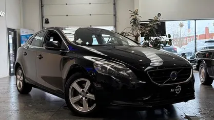 Brugt Volvo V40 Momentum 120 HK (88 kW) 2016 Hatchback