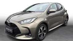 Oxide bronze Brugt 2024 Toyota Yaris Hybrid Style Hatchback | 229.900 kr. (Fair pris)
