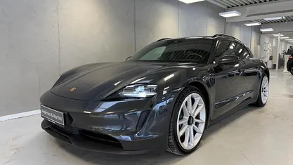 Brugt 2022 Porsche Taycan Performance Package Stationcar | 624.400 kr.