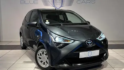 Brugt Toyota Aygo x-press 72 HK (52 kW) 2019 Koks Hatchback