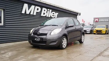 Brugt Toyota Yaris 100 HK (73 kW) 2010 Hatchback