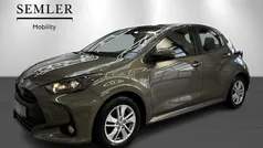 Brugt 2021 Toyota Yaris Hybrid Active Hatchback | 164.900 kr. (God pris)