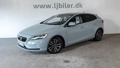 Turkis Brugt 2017 Volvo V40 Momentum Hatchback | 84.800 kr. (Fair pris)