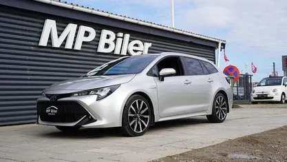 Brugt Toyota Corolla Design 122 HK (89 kW) 2019 Sølvmetal Hatchback