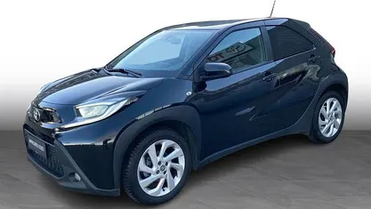 Night sky black Brugt 2022 Toyota Aygo X Active SUV | 135.000 kr. (Fair pris)