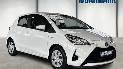 Hvid Brugt 2018 Toyota Yaris Hybrid H2 Hatchback | 109.800 kr. (God pris)