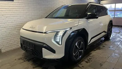 Hvid Brugt 2025 Kia EV3 GT-Line SUV | 324.900 kr. (Fair pris)