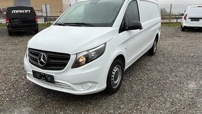 Farve: hvid Brugt 2022 Mercedes Vito Van | 189.820 kr. (God pris)