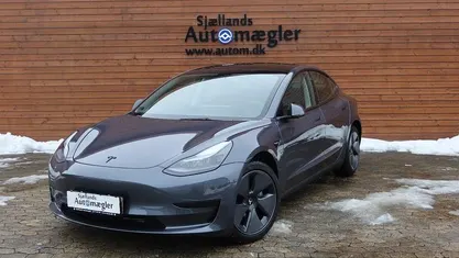 Brugt Tesla Model 3 Standard Range 239 kW (325 HK) 2022 Gråmetal Sedan