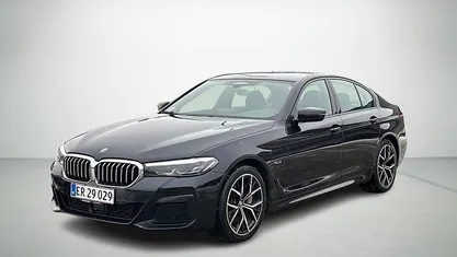 Brugt BMW 545e M Sport 394 HK (289 kW) 2022 Carbonsortmetal Sedan