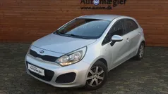 Sølvmetal Brugt 2013 Kia Rio Active Hatchback | 50.000 kr. (Fair pris)