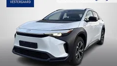 Hvid Brugt 2023 Toyota bZ4X Active SUV | 234.700 kr. (Super pris)