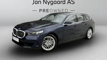 Mørkblåmetal Ny 2025 BMW i5 Sport Line Sedan | 459.000 kr. (God pris)