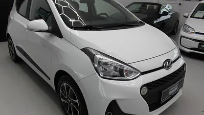 Hvid Brugt 2017 Hyundai i10 Premium Hatchback | 54.900 kr. (Fair pris)