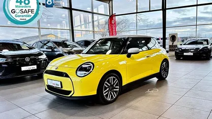 Brugt 2025 Mini Cooper SE Classic Hatchback | 254.700 kr.