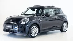 Farve: sortmetal Brugt 2022 Mini Cooper SE Hatchback | 164.900 kr. (Fair pris)