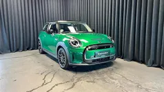 British racing green Brugt 2023 Mini Cooper SE Hatchback | 169.900 kr. (God pris)