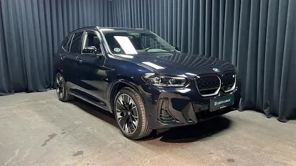 Brugt BMW iX3 M Sport 210 kW (286 HK) 2023 Carbon schwarz metallic SUV