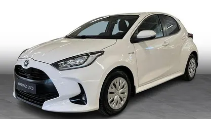 Brugt Toyota Yaris H3 116 HK (85 kW) 2021 Pure white Hatchback