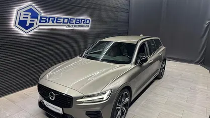 Brugt Volvo V60 R-Design 340 HK (250 kW) 2021 Gråmetal Stationcar