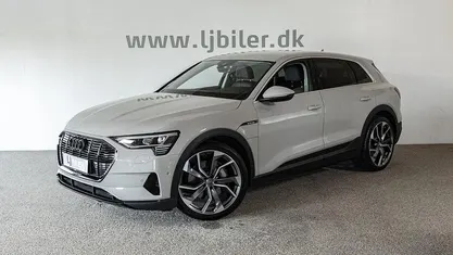 Brugt Audi e-tron 300 kW (408 HK) 2020 Beigemetal SUV