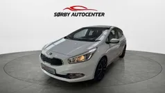 Hvid Brugt 2013 Kia Ceed Premium Hatchback | 74.900 kr. (Fair pris)