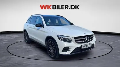 Hvid Brugt 2016 Mercedes GLC250 AMG line SUV | 369.000 kr. (Fair pris)