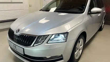 Brugt Skoda Octavia Style 150 HK (110 kW) 2018 Sølvmetal Stationcar