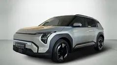 Sølvmetal Ny 2025 Kia EV3 SUV | 304.900 kr. (Fair pris)