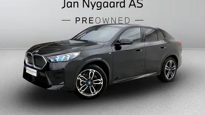 Sortmetal Brugt 2024 BMW iX2 M Sport SUV | 334.000 kr. (Super pris)