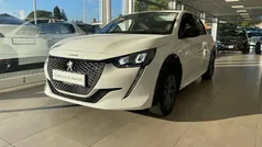 Hvid Brugt 2023 Peugeot e-208 Allure Hatchback | 139.900 kr. (God pris)