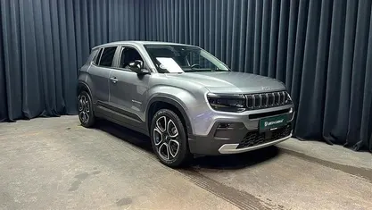 Brugt Jeep Avenger EV Summit 114 kW (156 HK) 2024 Grå granite metallak SUV