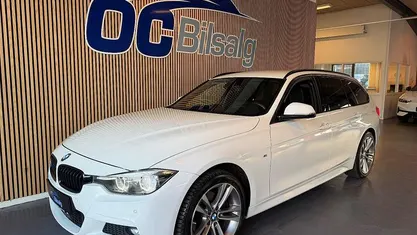 Hvid Brugt 2019 BMW 320 M Sport Stationcar | 214.900 kr. (Super pris)