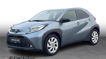 1k3celestite grey Ny 2025 Toyota Aygo X Active SUV | 159.900 kr. (Fair pris)