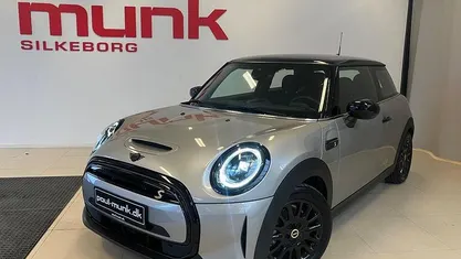 Brugt Mini Cooper SE Premium Plus 135 kW (184 HK) 2023 Gråmetal Hatchback