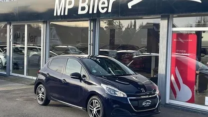 Lilla Brugt 2018 Peugeot 208 Envy Hatchback | 64.900 kr. (Fair pris)