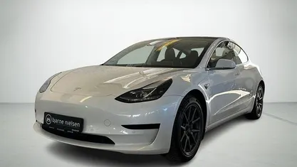 Brugt Tesla Model 3 Standard Range 239 kW (325 HK) 2020 Sedan