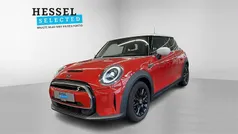 Rød Brugt 2021 Mini Cooper Classic Hatchback | 139.900 kr. (Fair pris)