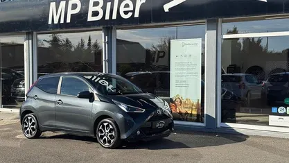 Brugt Toyota Aygo 72 HK (52 kW) 2020 Gråmetal Hatchback