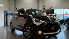 Sortmetal Brugt 2021 Toyota Aygo x-press Hatchback | 94.799 kr. (Fair pris)
